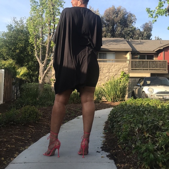 Black 2piece short set - Picture 3 of 4